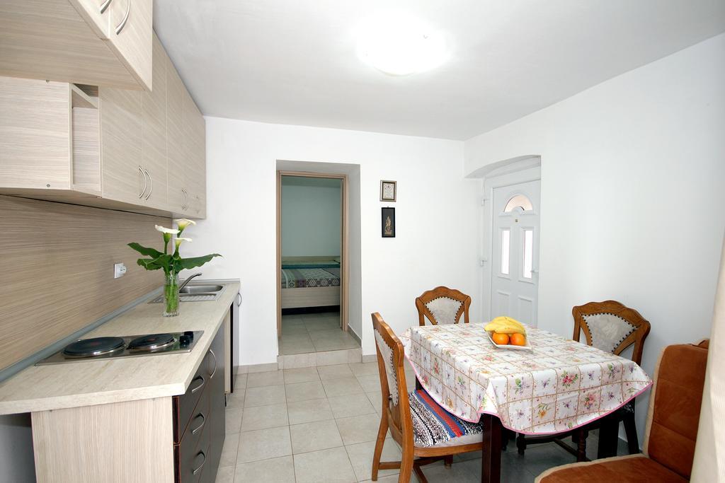 Apartments Pavlovic Petrovac 外观 照片