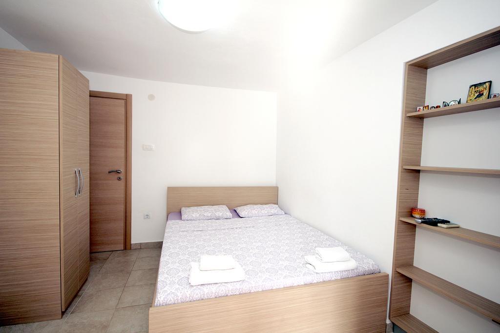 Apartments Pavlovic Petrovac 外观 照片